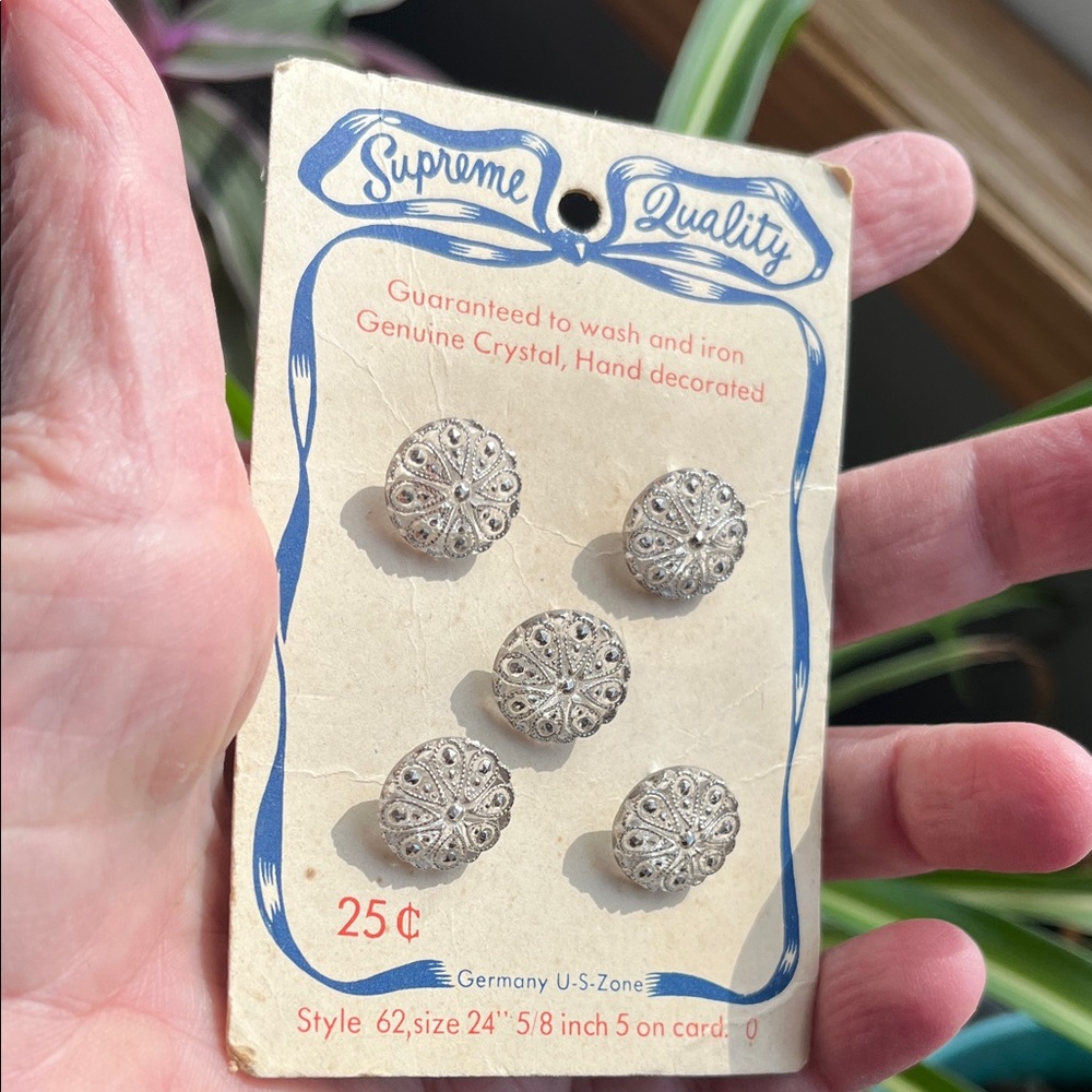 5 Vtg Supreme Quality GENUINE CRYSTAL Hand Decorated Buttons Germany US Zone NOS